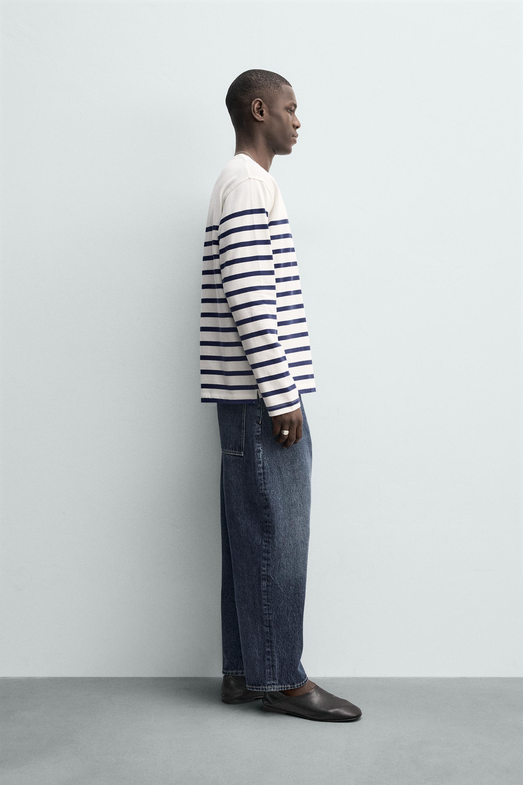 RELAXED FIT STRIPED JACQUARD T-SHIRT